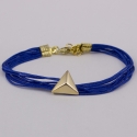 Bracelet pyramide plaqué or et cordons bleu dur