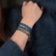 Bracelet natte chaîne plaqué or et fils de soie bleu canard