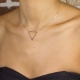 Collier triangle chaine rhodiee et venitienne little diamant noir brut Black Star
