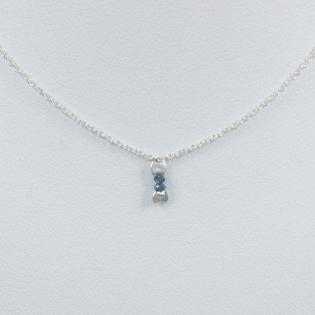 Collier chaine petit diamant bleu brut - Drop Blue Star
