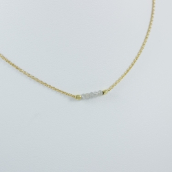 Collier doré or et 5 diamants gris by LFDM